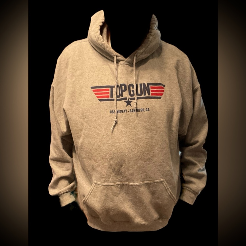 Gildan hoodie